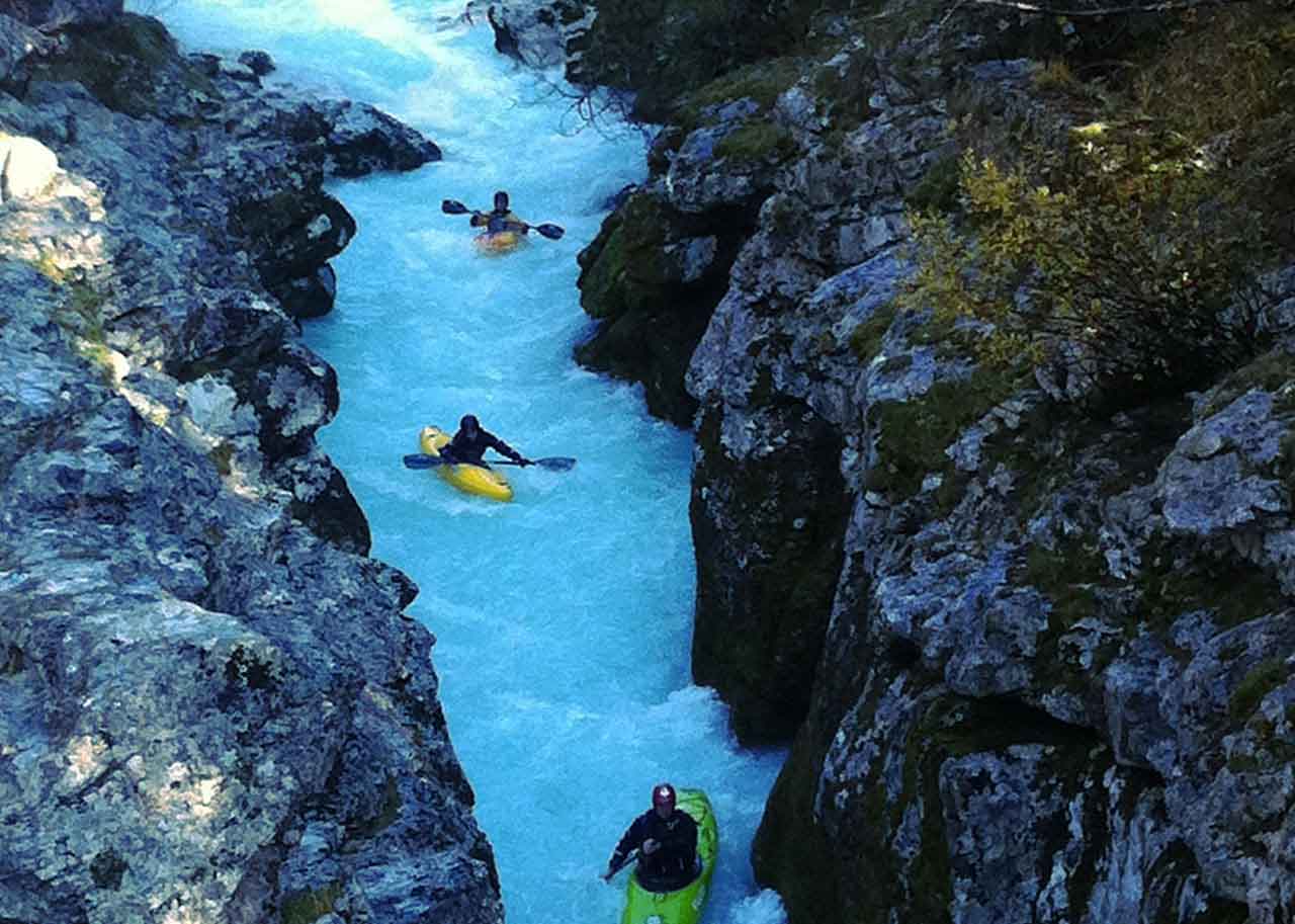 kayaking blue - Wardeeq news