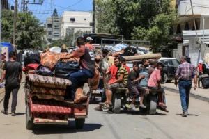 AA 20240821 35455172 35455151 ISRAELS EVACUATION ORDERS IN DEIR ALBALAH DISPLACE PALESTINIANS AGAIN 1724254964 - Wardeeq news