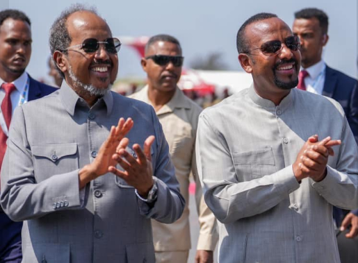 Madaxweyne Xasan Sheekh oo muqdisho kusoo dhoweeyay Ra’iisul wasaare Abiy Axmed