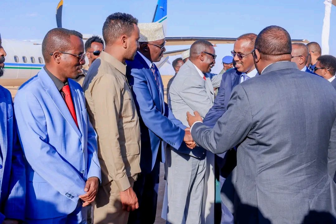 Dhaqdhaqaaqa wafdiga ka socda Jabuuti ayaa maanta soo gaaray magaalada Laascaanood.