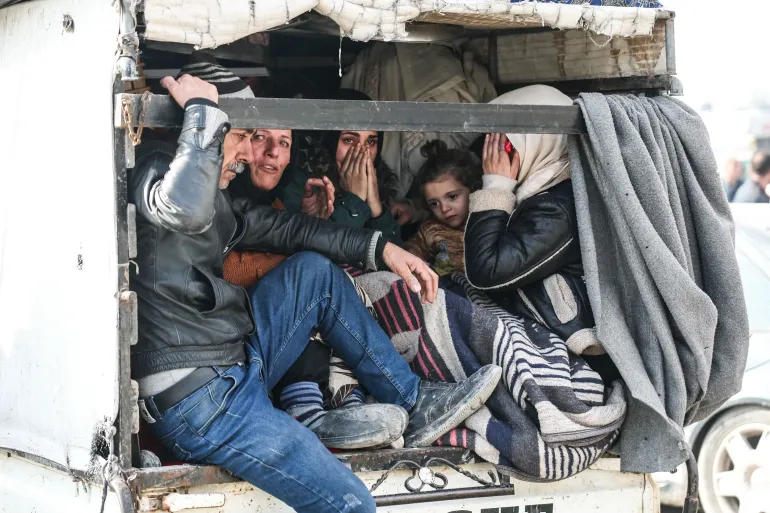 Ciidanku waxay ku dhawaaqeen xabad joojin ka dhaqan gashay deegaanka Sheekh Maqsoud ee magaalada Aleppo.