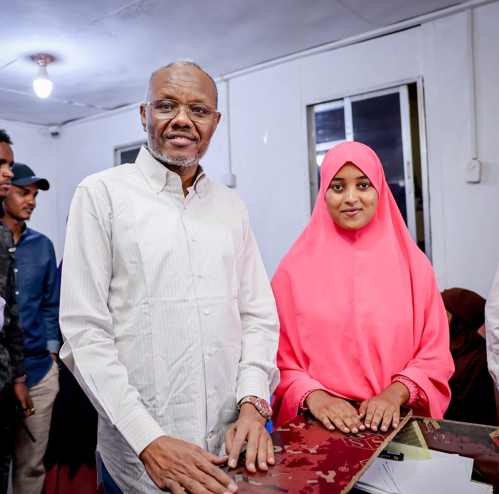 Madaxweynaha Dowladda Koonfur Galbeed Mudane Cabdicasiis Xasan Maxamed Laftagareen ayaa Caawa kormeer shaqo ku tagay Isbitaalka Guud ee Gobolka Baay.