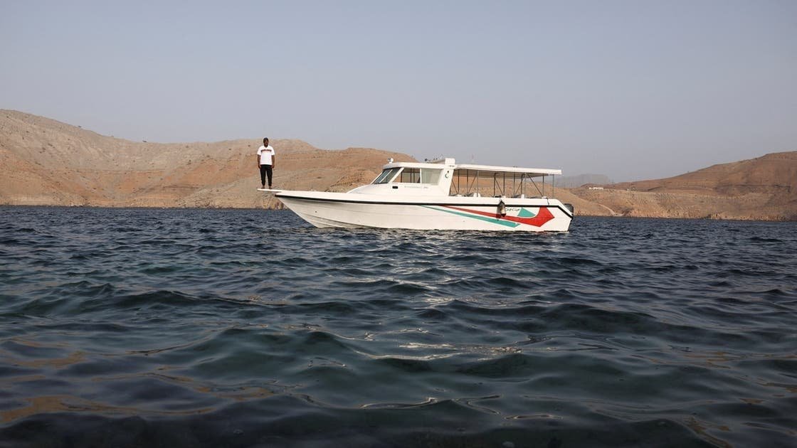 Saddex dalxiisayaal Faransiis ah ayaa ku dhintay doon ku degtay Cumaan.