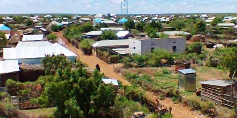 Dagaal qaraar oo saaka ka qarxay Degmada Luuq.