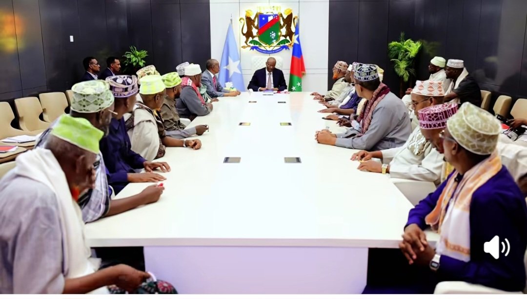 Laftagareen oo kulan deg-deg ah la yeeshay Odayaasha Dhaqanka Koonfur Galbeed