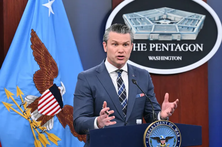 Hegseth oo sheegay in aysan jirin “waqti” dagaal ka dhan ah Iiraan xilli Pentagon-ka uu weydiistay $200 bilyan