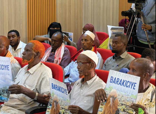 Shacabkii la Barakiciyay oo Codkoodii u Gudbiyay Mucaaradka”