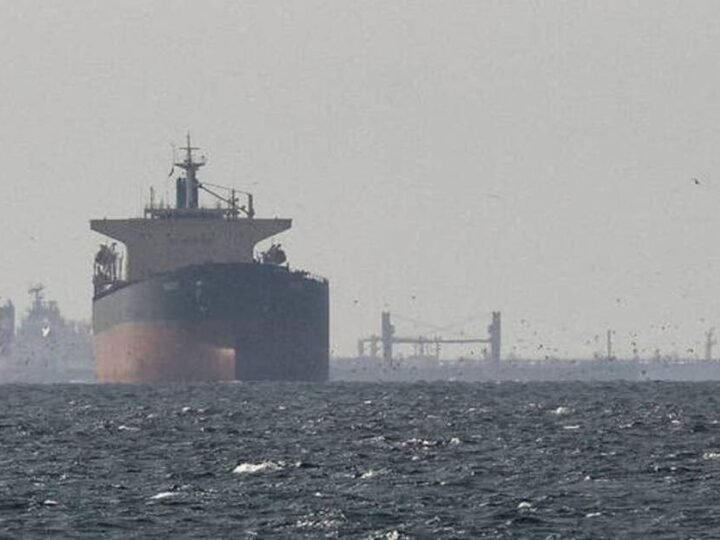 Maraakiibta dagaalka ee Mareykanka oo maraya marin biyoodka Hormuz: Warbixin