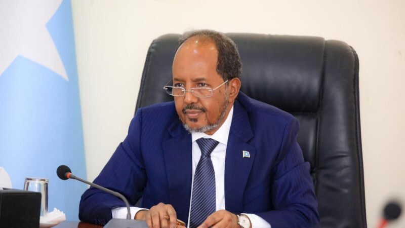 Dalabkii Madaxweyne Xasan Sheekh iyo Falcelintii Layaabka lahayd ee Mucaaradka”