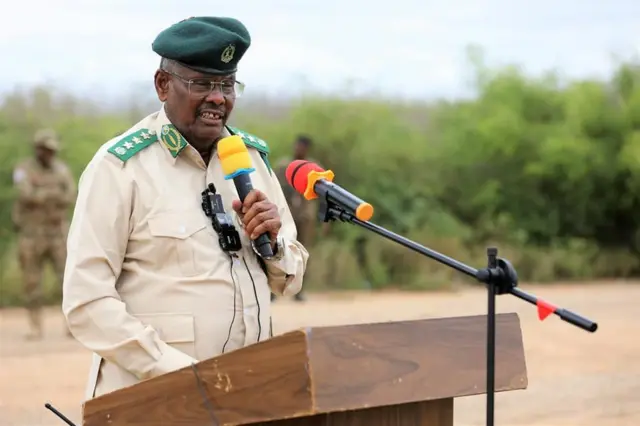 Jeneraal Shub oo u Jiheystay Doolow: Xiisad Cusub oo Gobolka Ka Dhex Curtay”